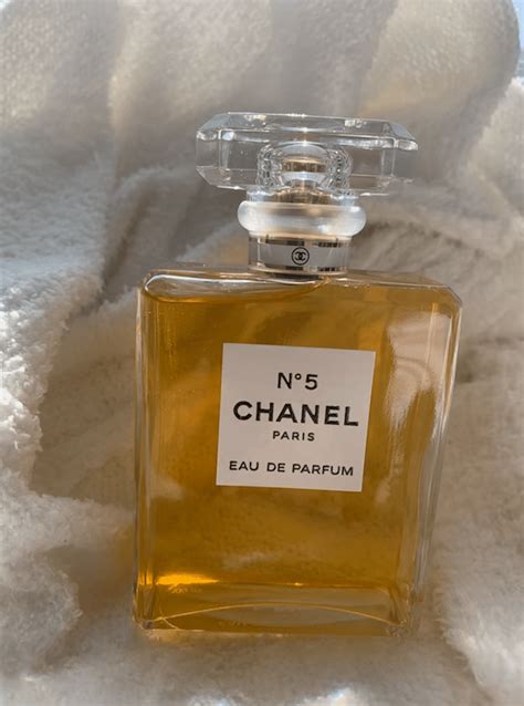 chanel no5 review|is Chanel no 5 good.